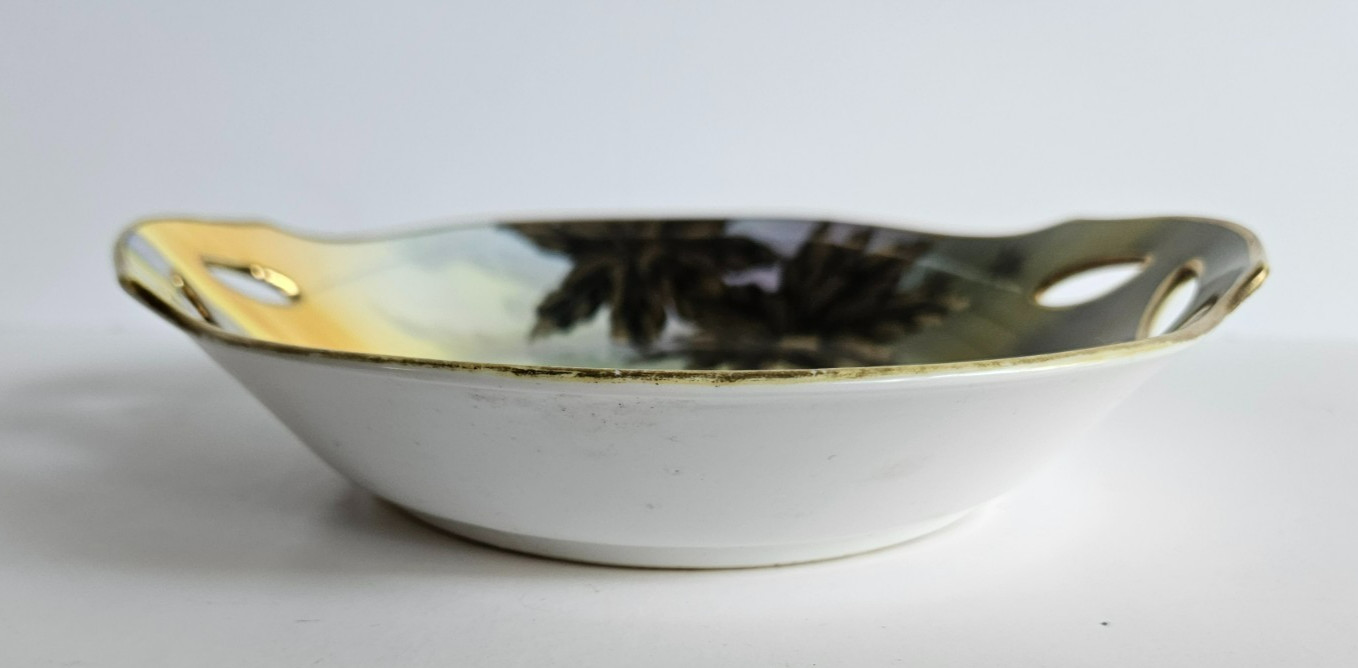 Antique Nippon Morimura Hand Painted Waterscape Gold Palm Trees Bowl 7 1/2 “