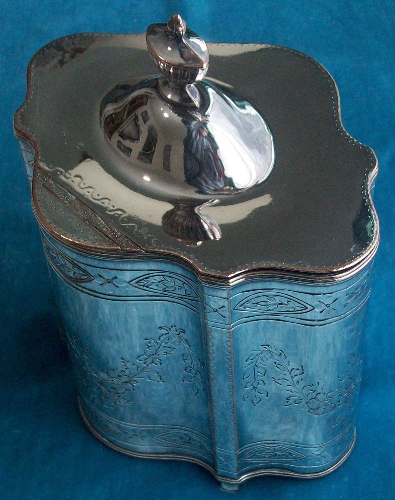 Fine Circa 1795 Antique Neoclassical Fused Plate Tea Caddy, Consular Provenance
