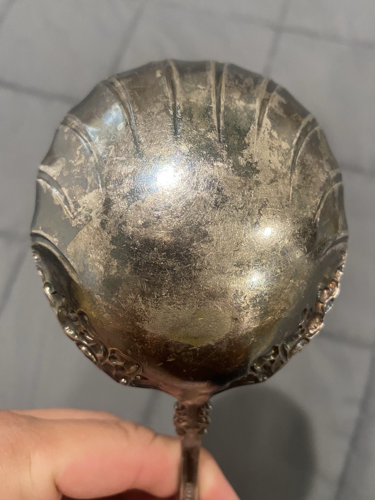 Rogers Bros Silverplate Shell Pattern Serving Spoon 8 1/2 in