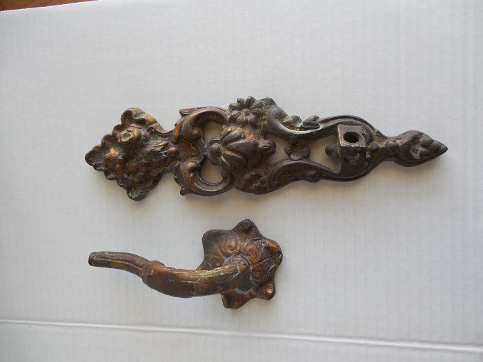 Antique Decorative Arts Hardware Element Ornate Detailed Bronze heavy 2 pcs