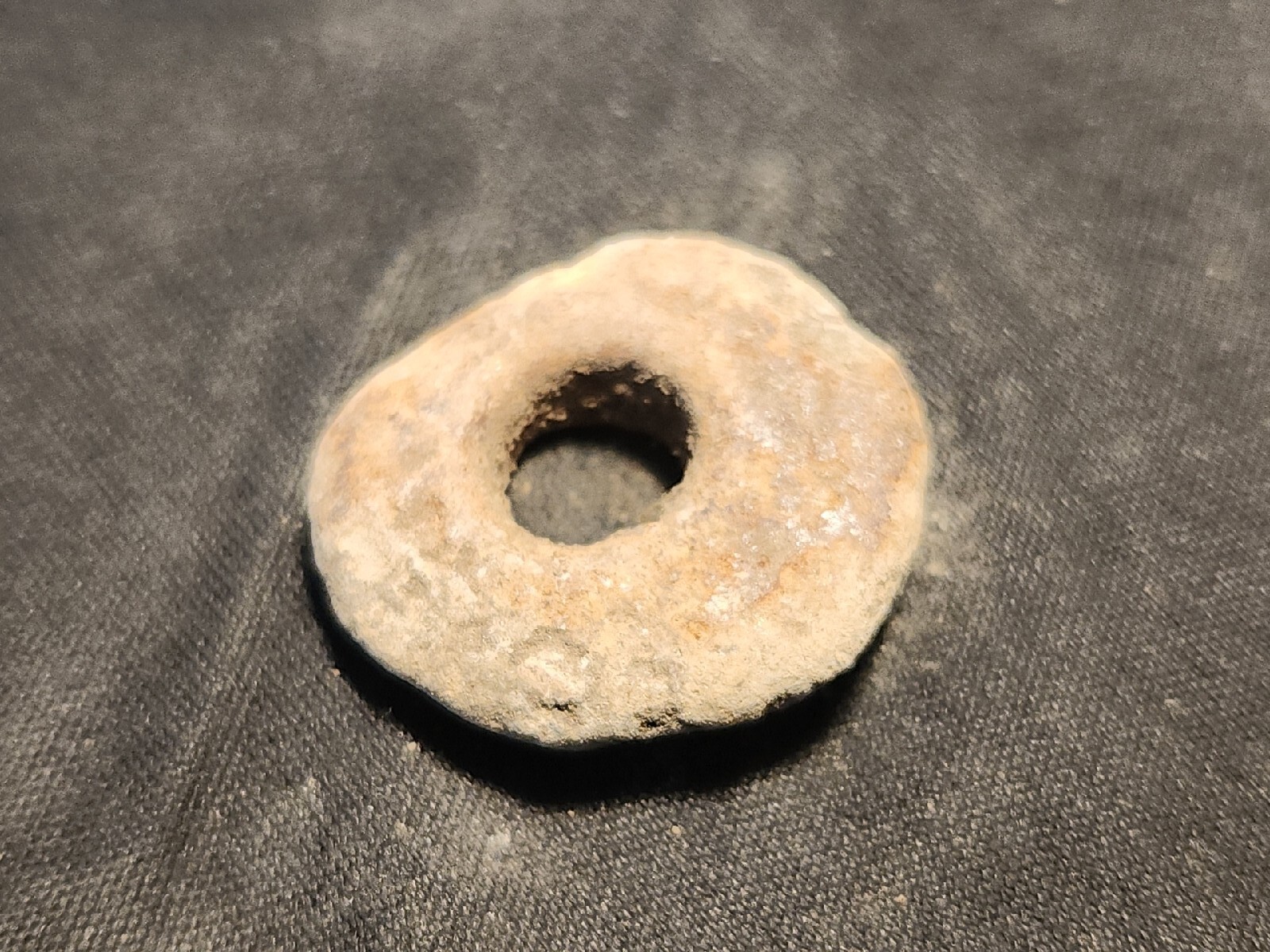 Roman lead spindle whorl found at Aberford Yorkshire. See description :) LA110v