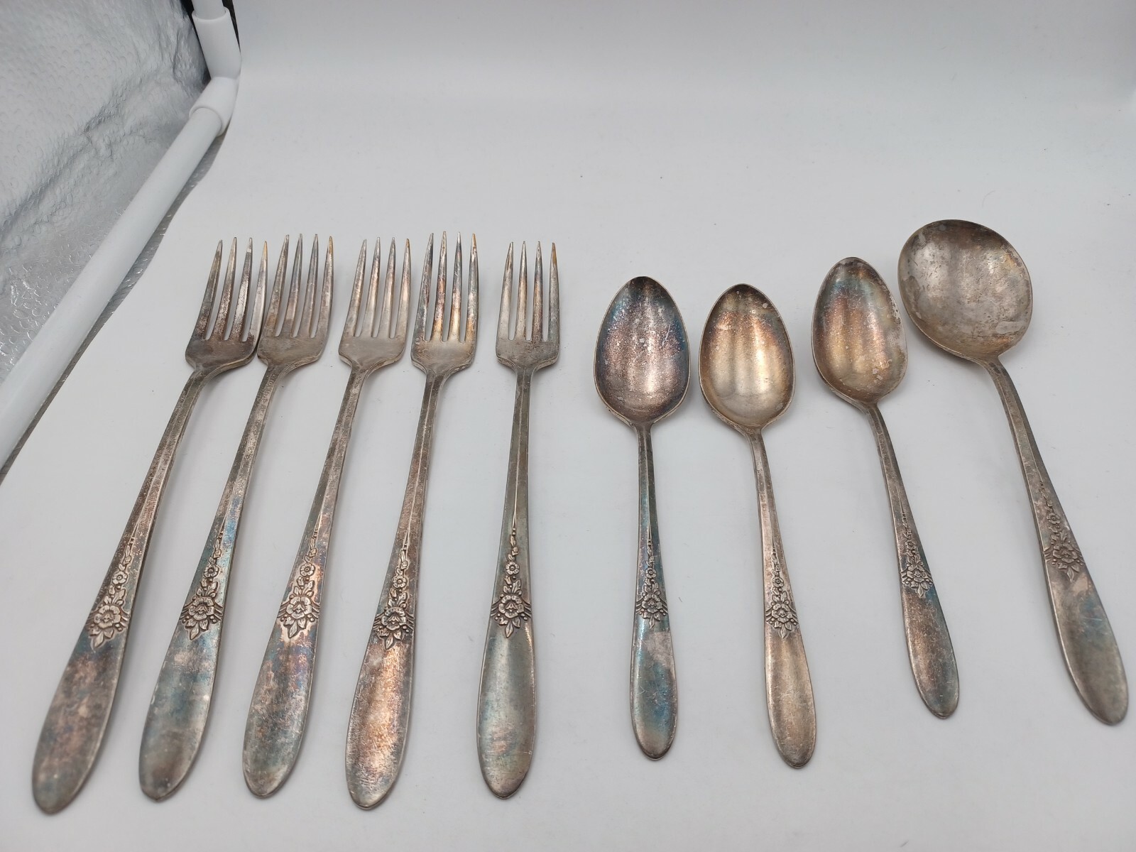 Lot of 9 Pieces of Tudor Plate Oneida Fantasy Silverplate