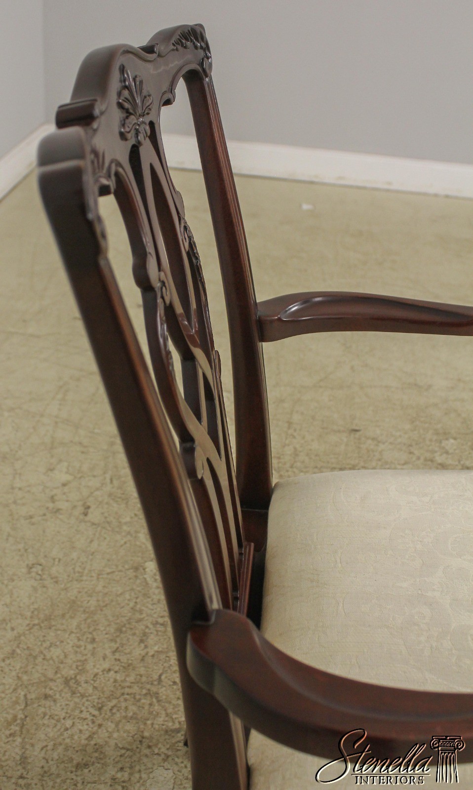 L57480: Set of 8 KINDEL Oxford Mahogany Chippendale Dining Room Chairs