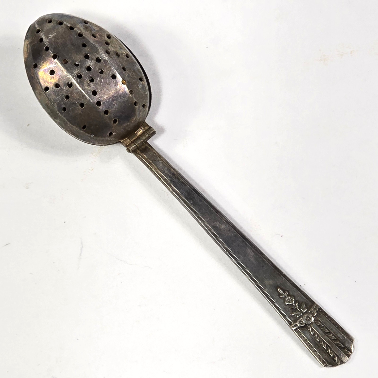 Antique Silverplate Tea Strainer Infuser Ball Spoon Wm A Rogers Oneida