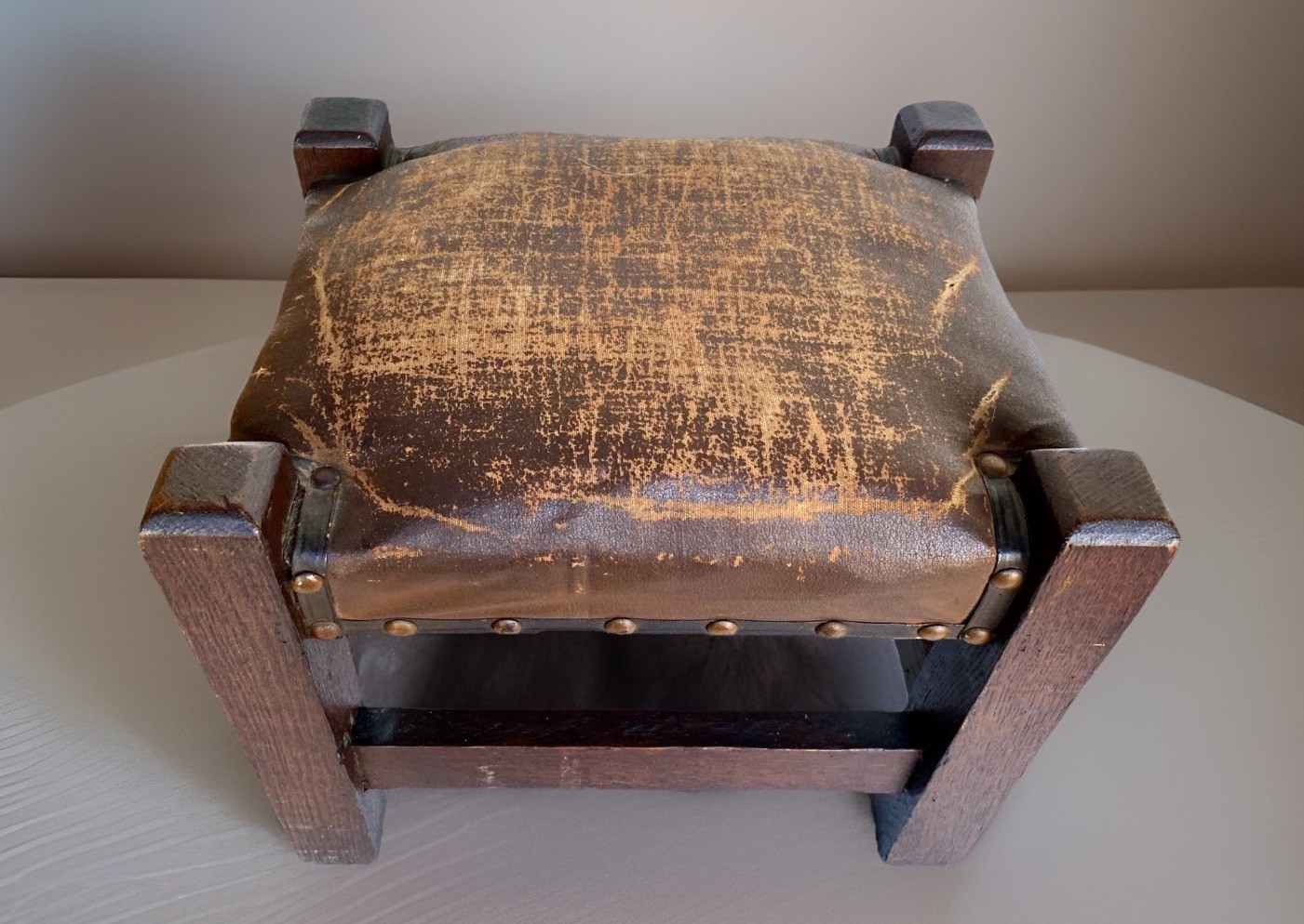 Antique Arts & Crafts Mission Oak Footstool 12″ Tall, 14-1/4″ Long, 11-1/2″ Deep