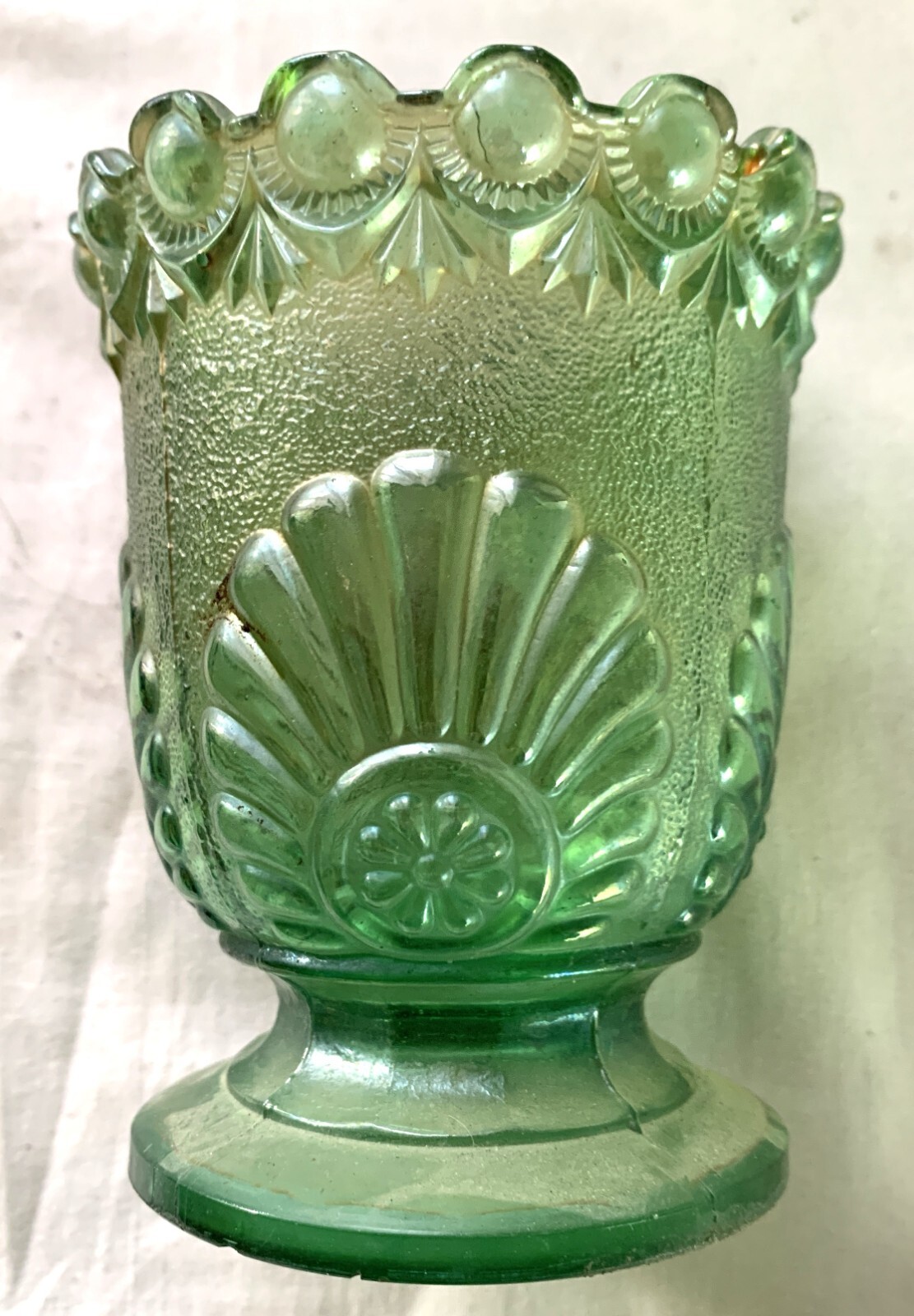 VICTORIAN circa 1900 GREEN URANIUM GLASS? CUP IRIDESCENT FANCY MOLDED V. RARE