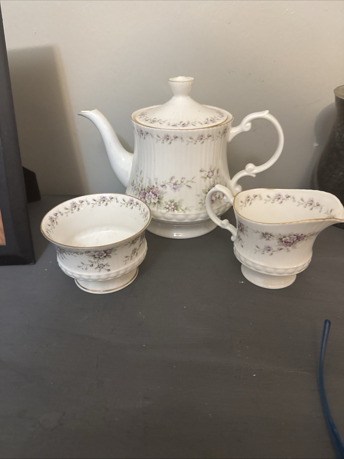 Elizabethan England Fine Bone China Teapot Sugar and Creamer. Vintage