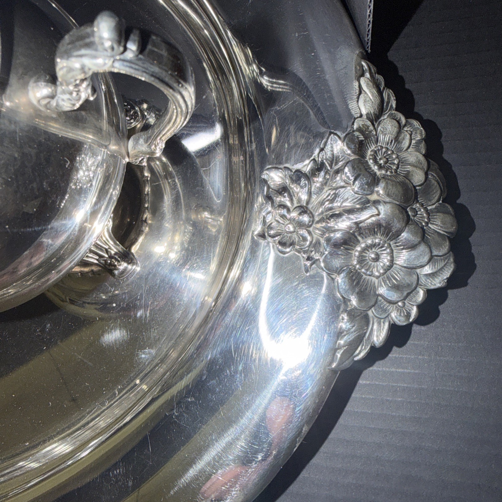 Oneida USA Coffee/Tea Set With Rococo Style Platter