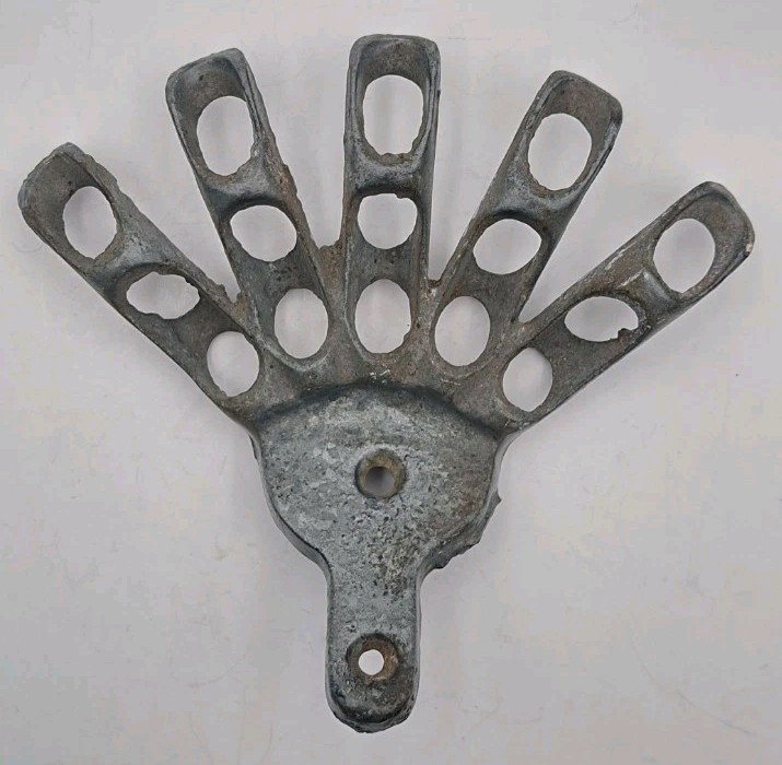 Antique / Vintage Cast 5-Hole Flag Pole Holder Bracket Wall Mount Hardware