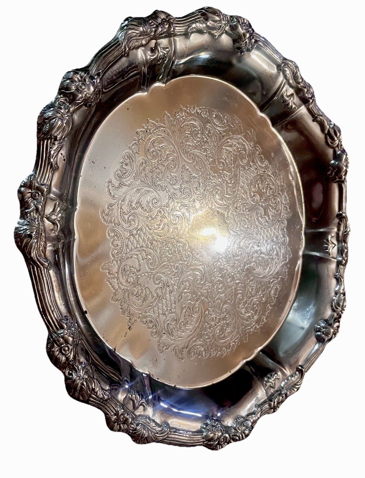 VINTAGE EPCA OLD ENGLISH SILVER-PLATE POOLE SERVING TRAY 14″ DIAMETER