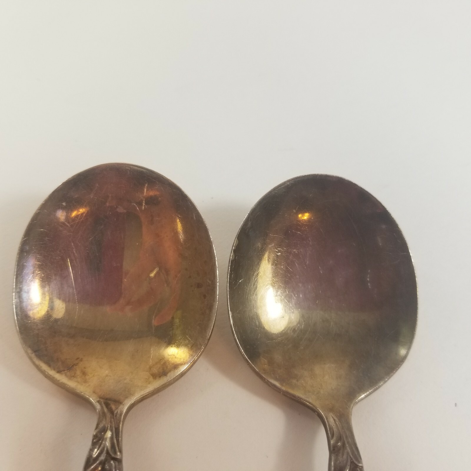 Oneida Prestige GAY ADVENTURE 2 Round Bowl Soup Spoons 6-1/2″ Silverplate 1955?