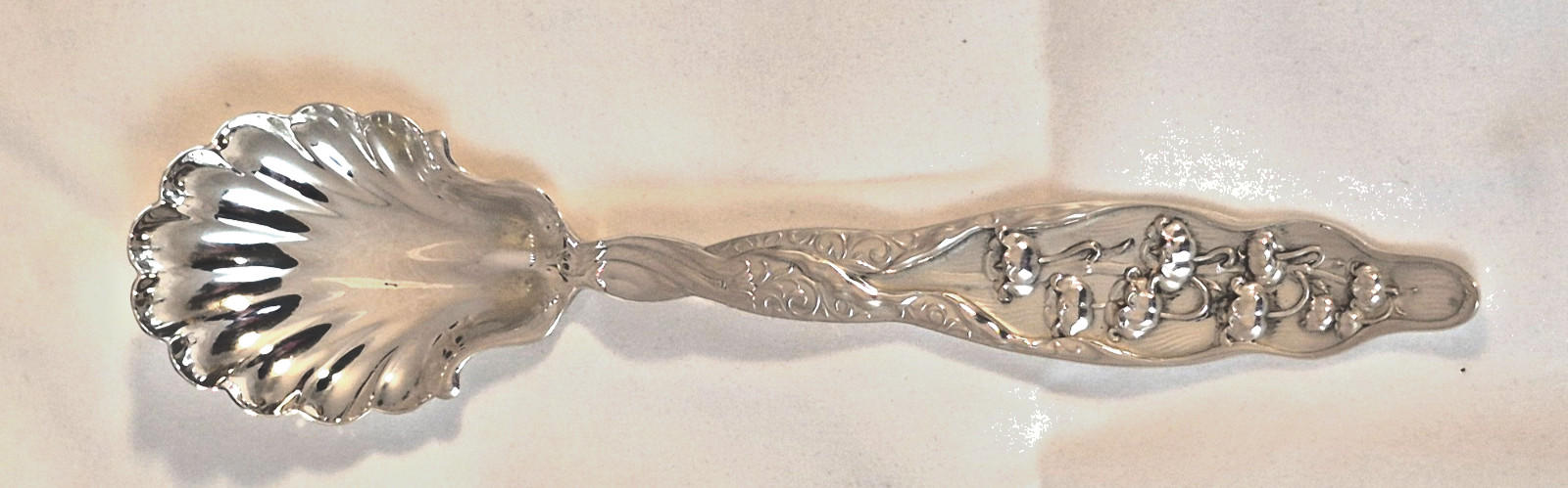 Lily of the Valley by Whiting Sterling Silver Shell Sugar Spoon rare bowl