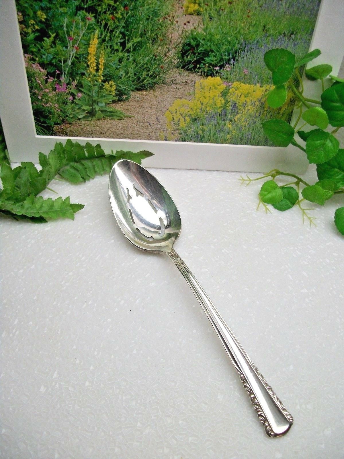 International Holmes Edwards MAY QUEEN Silverplate Pierced Serving Spoon 1951