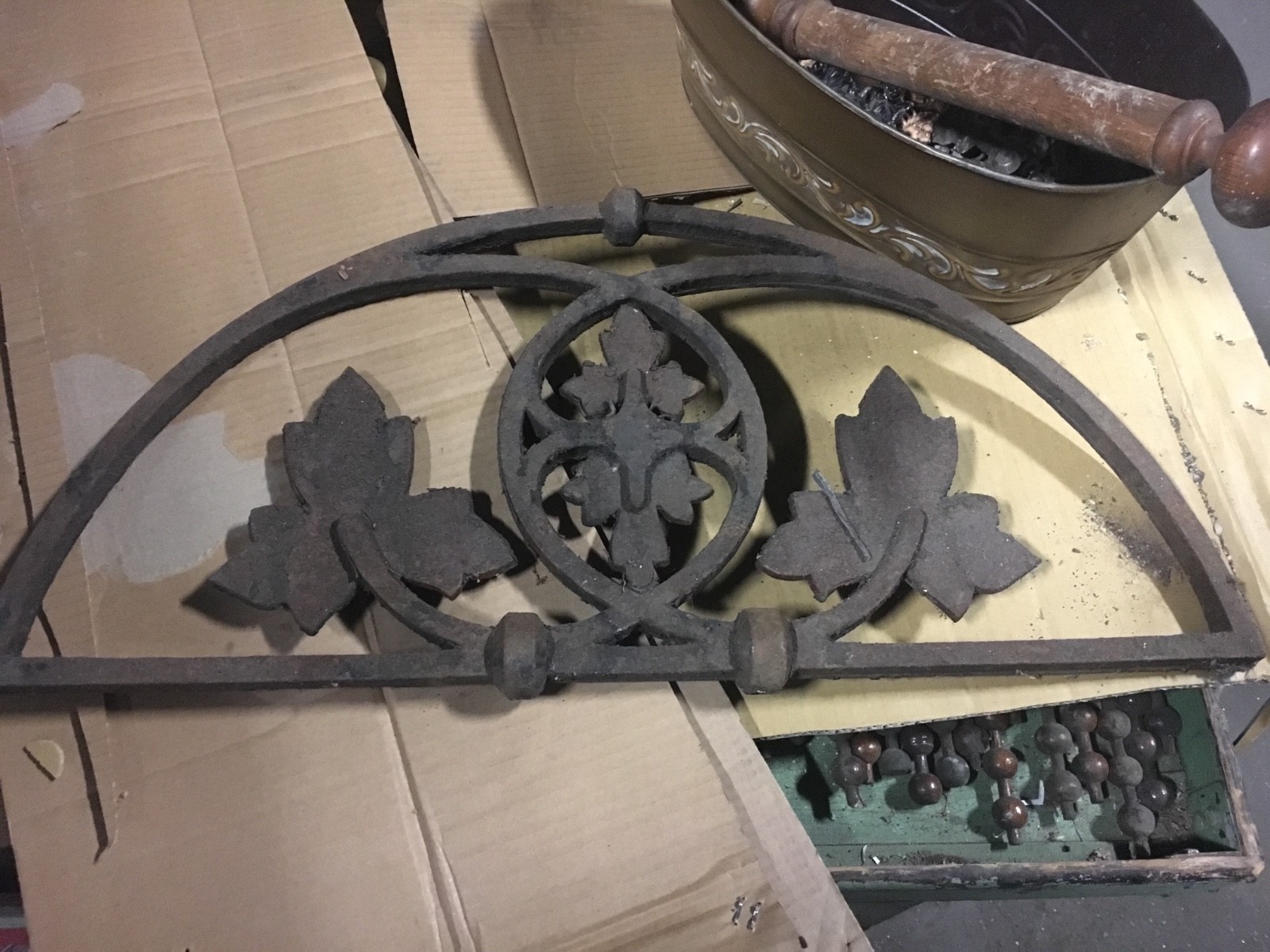 c1879 GOTHIC Hartford CT state capital cast iron roof cresting 26.5″ l x 12.5″ h