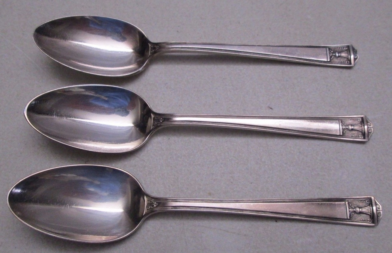 Century Silverplate International Silver 1923 Holmes & Edwards 3 Teaspoons Spoon