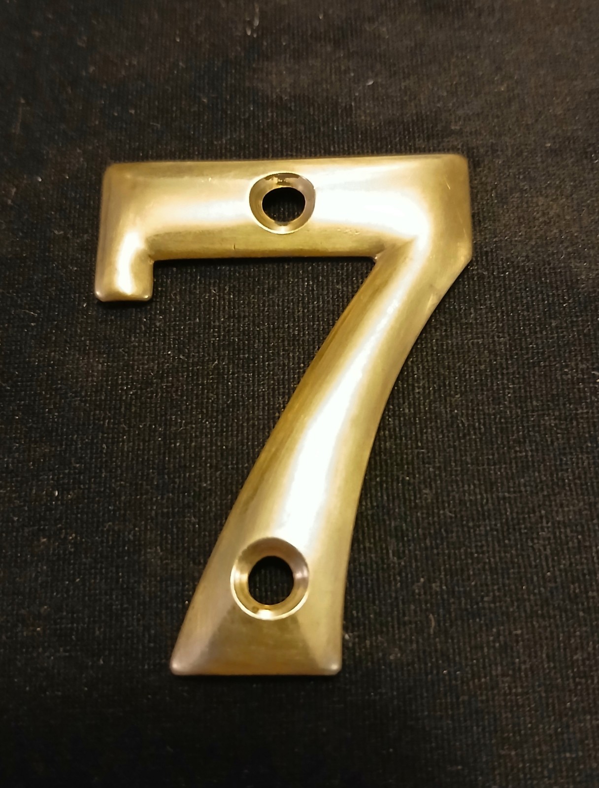 Vintage Brass Door Numbers ‘7’ Original c1930s. Salvaged. 5.2cm