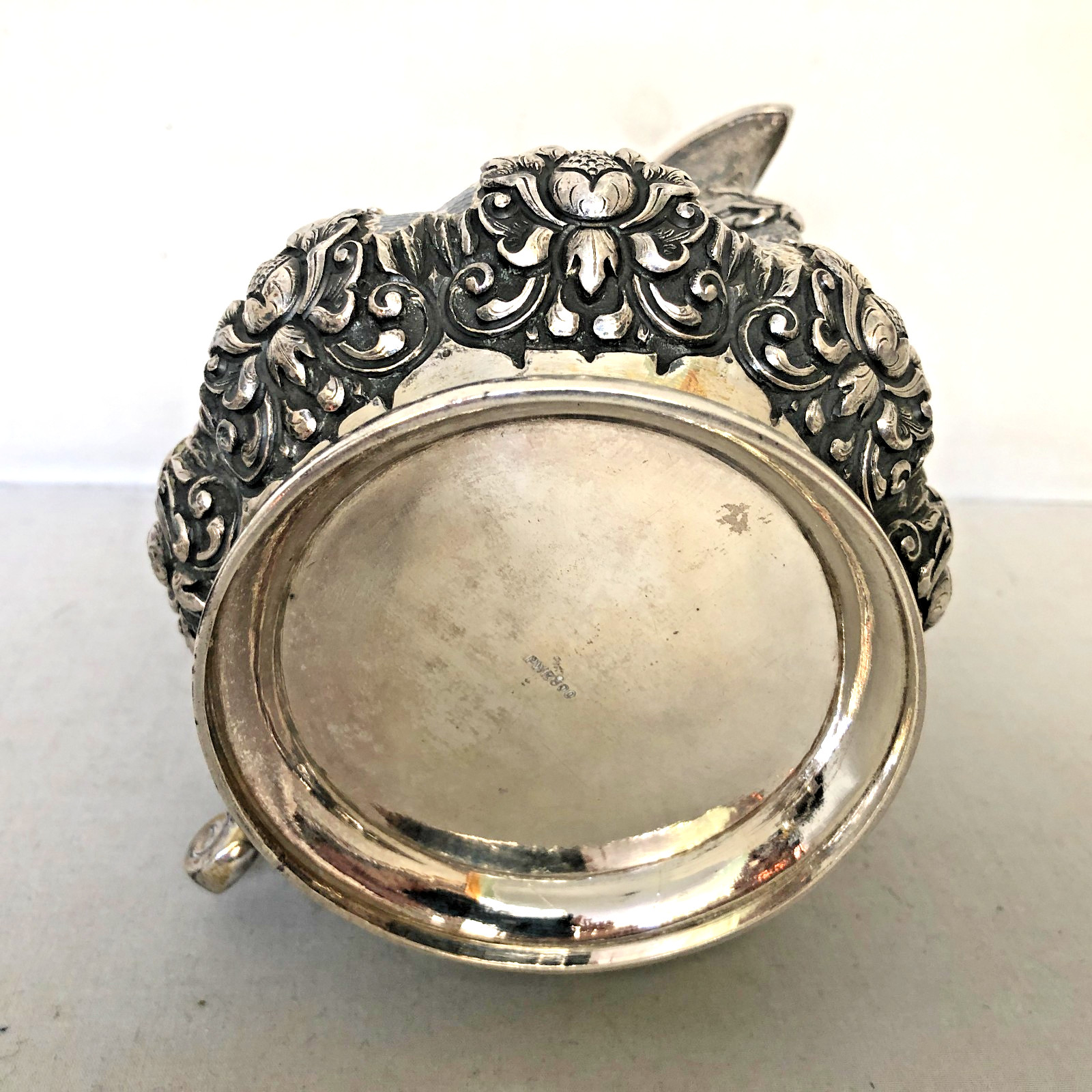 Vintage Thai 800 Silver Tea and Coffee Set with Matching Tray, 2,214 Grams.