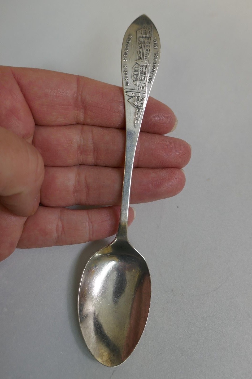 Vintage Weidlich Sterling Spoon Co. Union Station St. Louis, MO. Souvenir Spoon