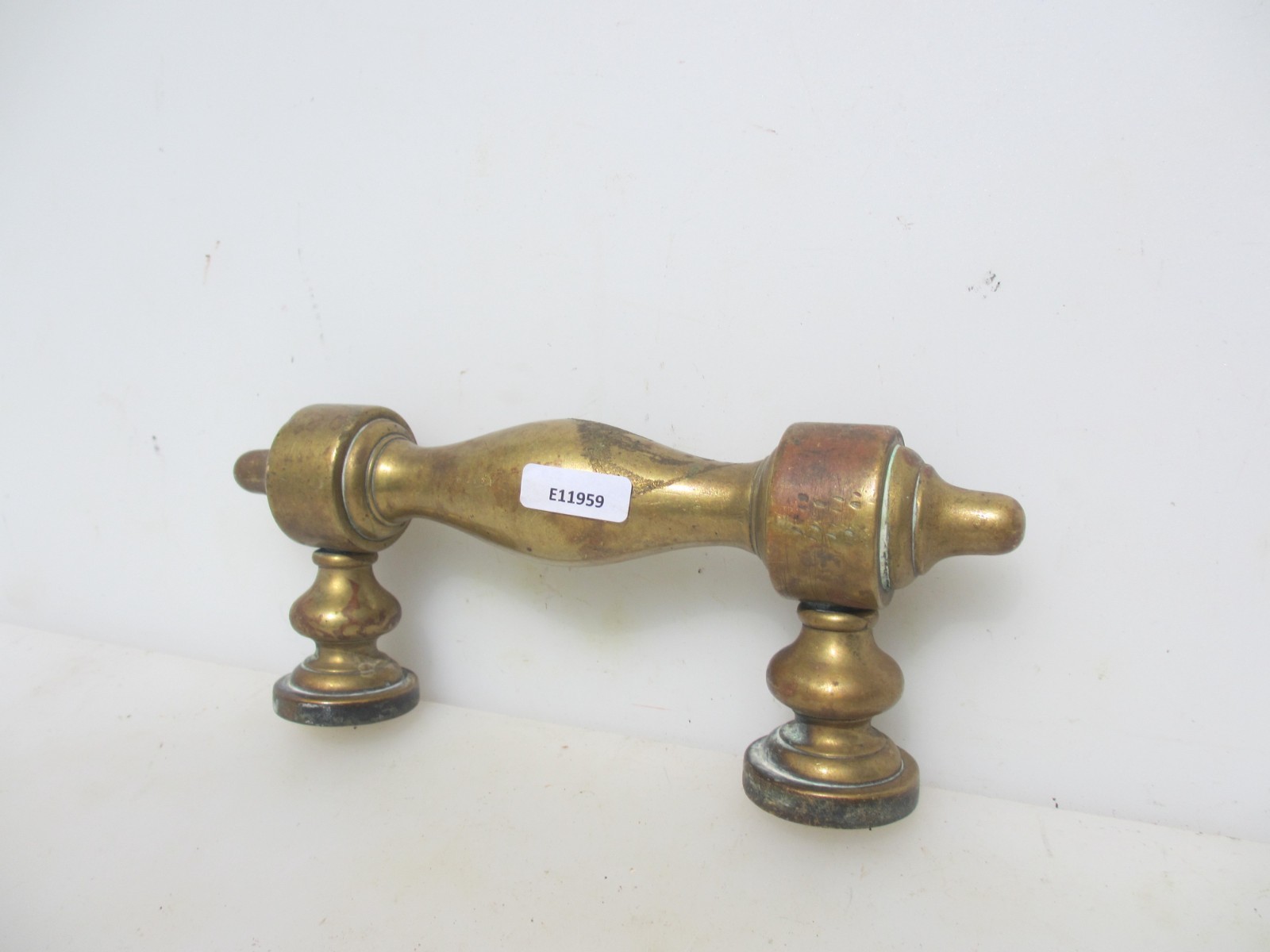 Victorian Brass Door Handle Centre Pull Old Antique Vintage Box Lift Trunk 8″W