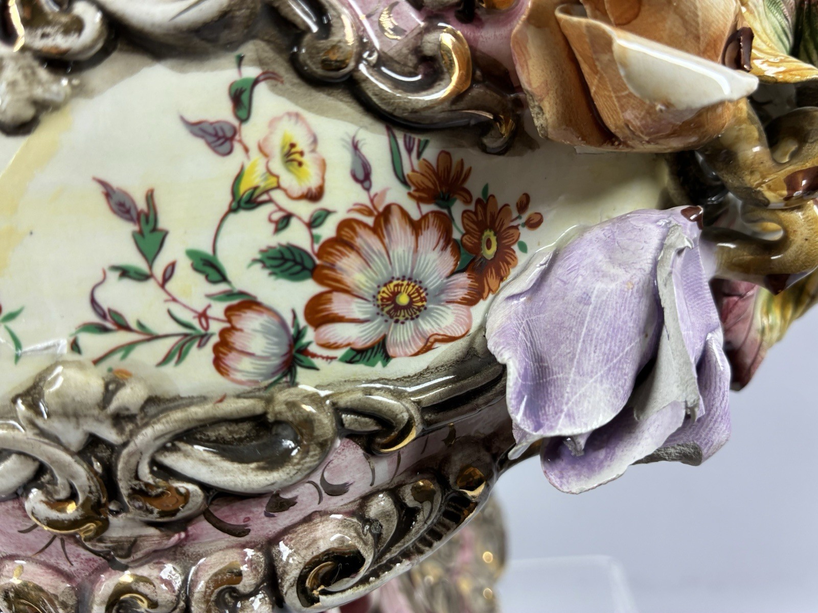 Made In Italy Capodimonte Centrepiece Vase/Bowl Table Decoration