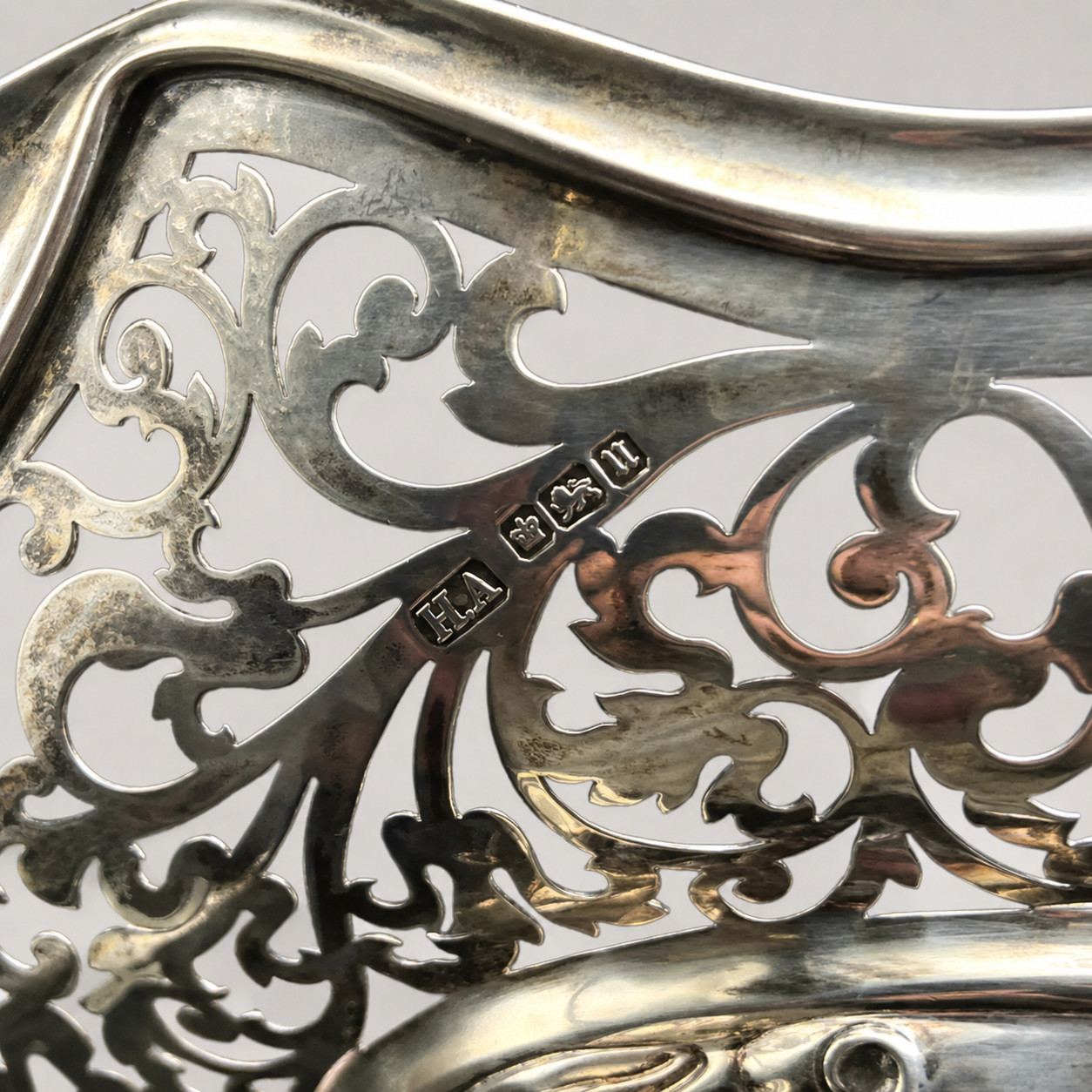 Antique Sterling Silver Pierced Fruit Basket by Atkin Brothers, Sheffield 1912