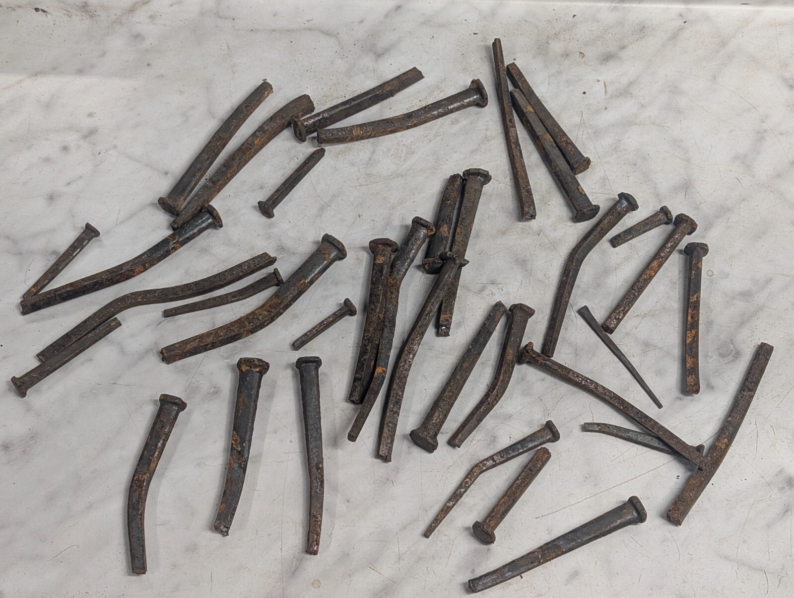 Lot BROKEN/CRACKED Antique square cut nails Steel Iron Blacksmith DIY Metal Art