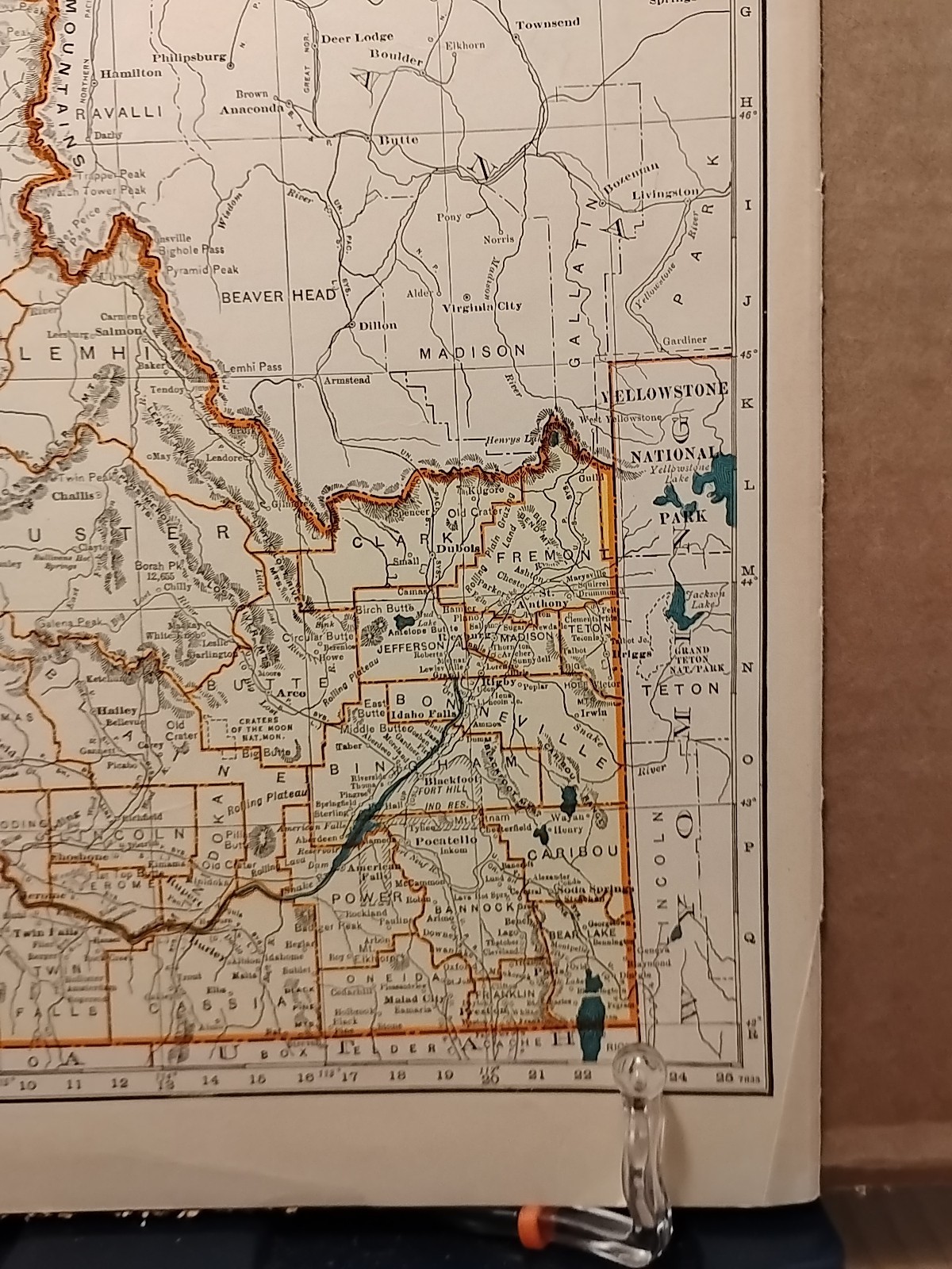 1940 Vintage IDAHO Map Antique Old from Collier’s World Atlas & Gazetteer