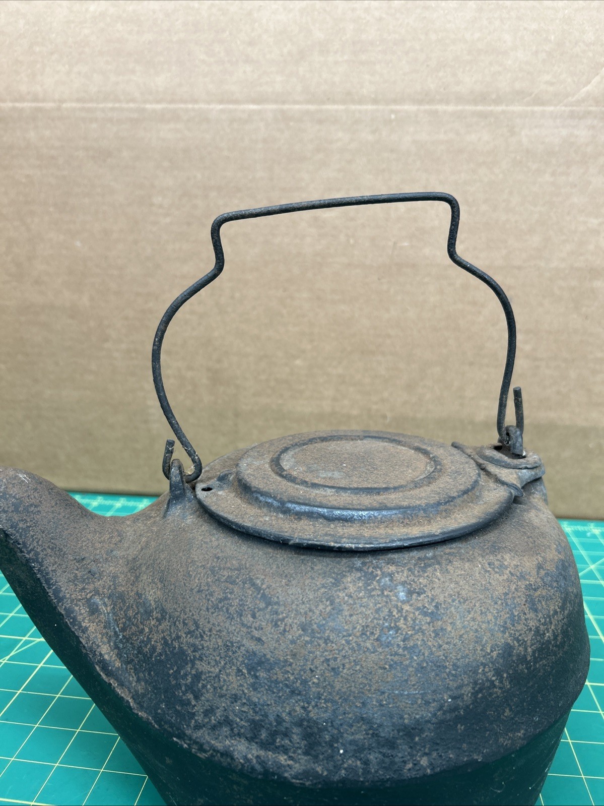 Antique Cast Iron Tea Kettle Gate Mark Embossed 8 Metal Bail Handle For Restore