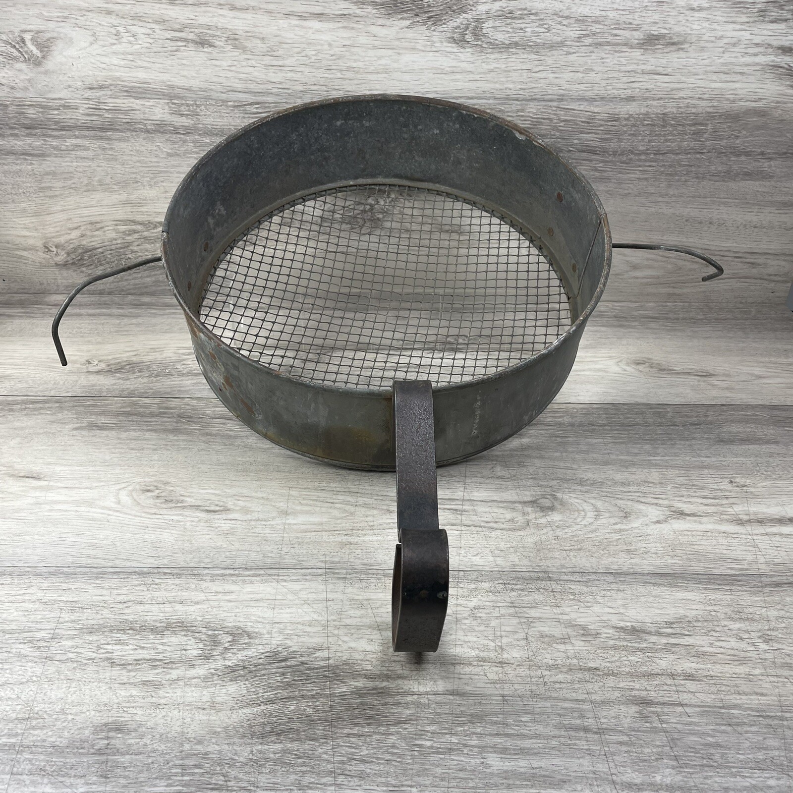 Antique Sieve Sifter 14″ Metal Flour Grain Wire Mesh Vtg Dover