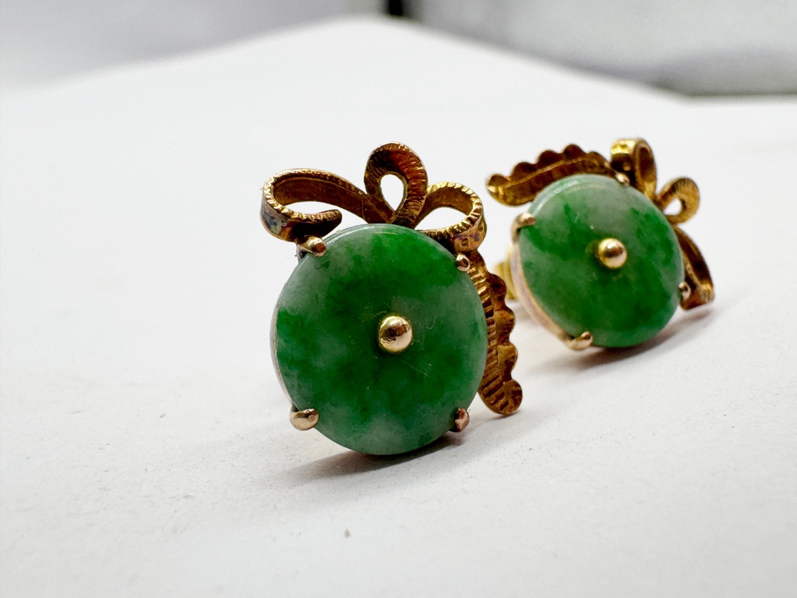 ANTIQUE SOLID 14ct GOLD 14K CHINESE JADE DISC LADIES EARRINGS