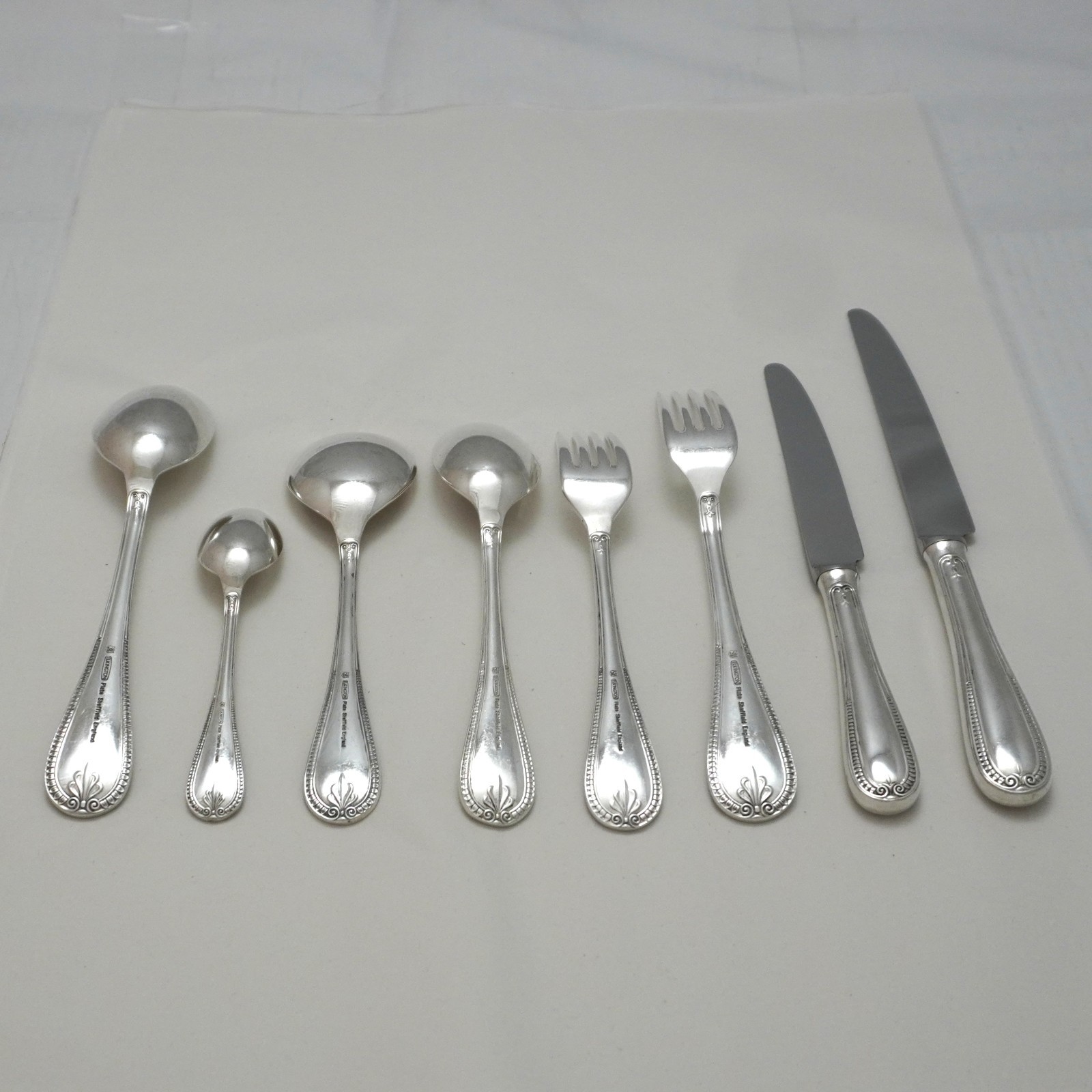 FRENCH LEAF Pattern Elkington & Co Silver Service 44 Piece Canteen of Cutlery
