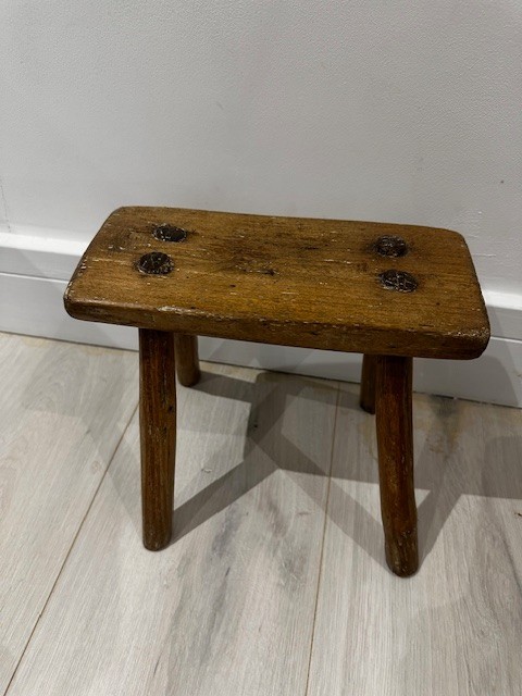 Antique Hand Carved Georgian Elm Wood Stool Rustic Milking Farmhouse Primitive