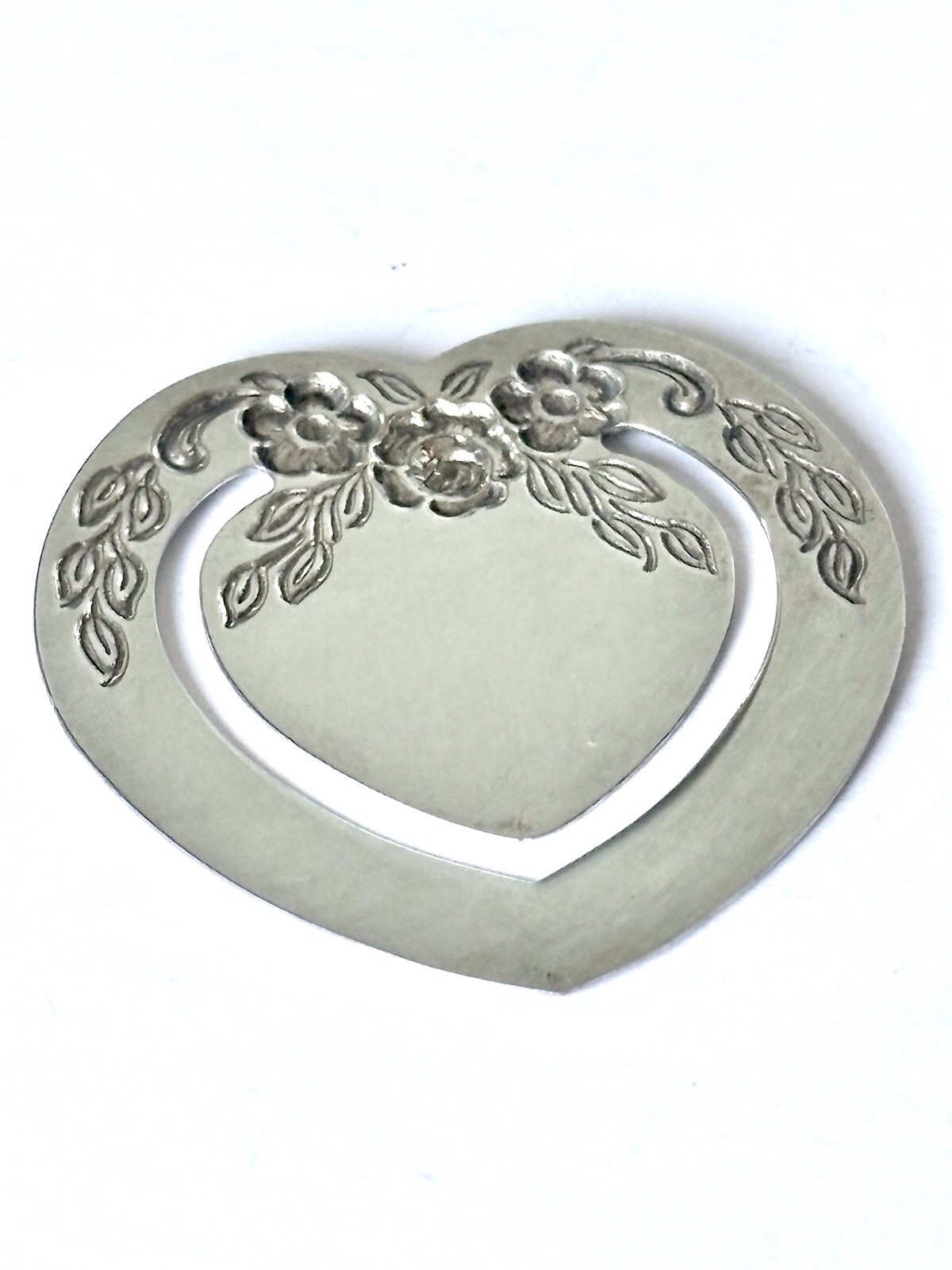 EII Vintage Silver Heart Shaped Bookmark Harrison & Howson Birmingham 1996