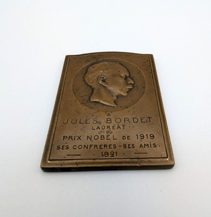 Commemorative Bronze Plaque Medicine Nobel Prize Jules Bordet Bonnetain 1921