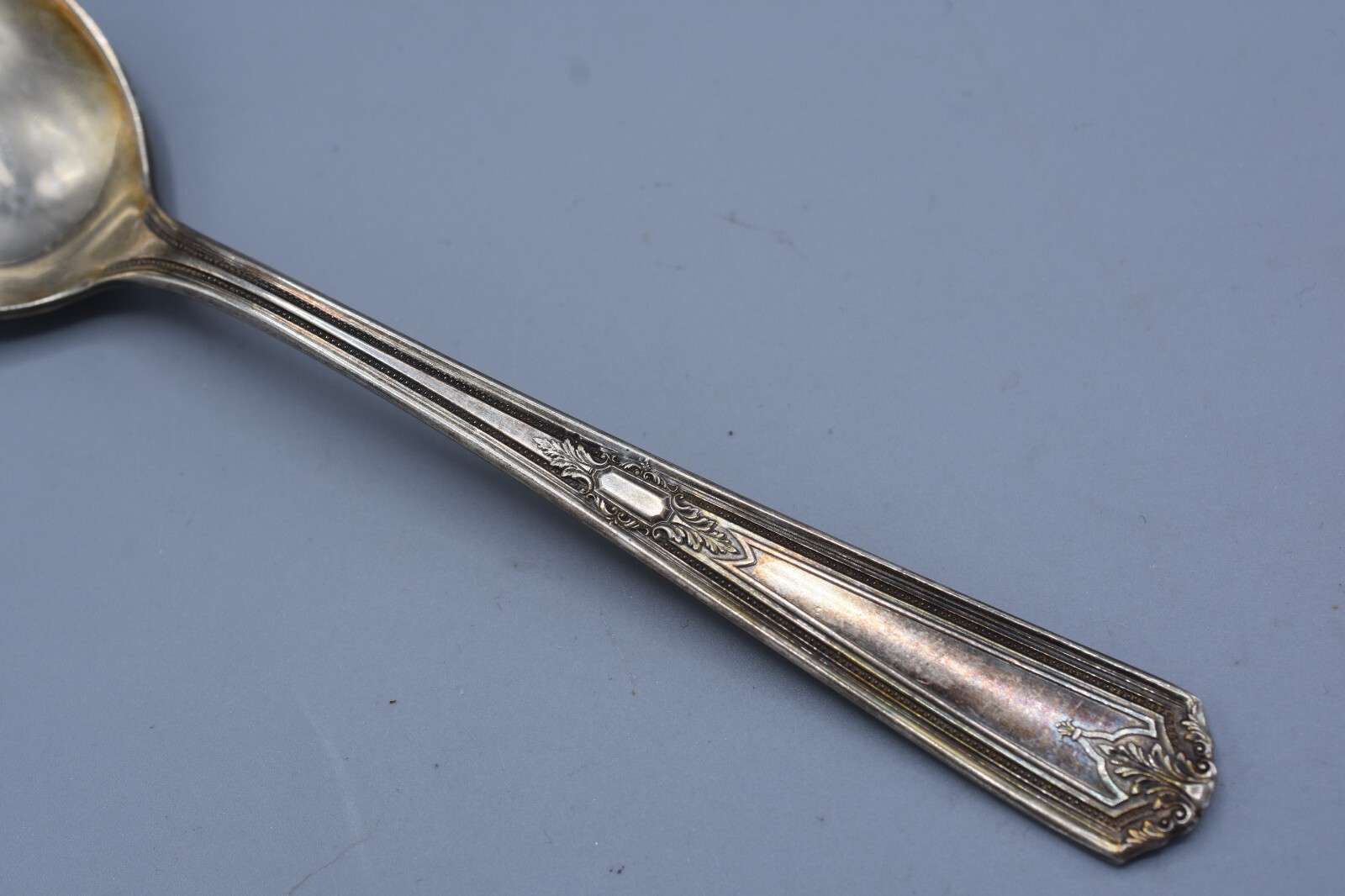 R & B International Silver IS LYRIC I Sugar Spoon 5-3/4″ Silverplate No Mono