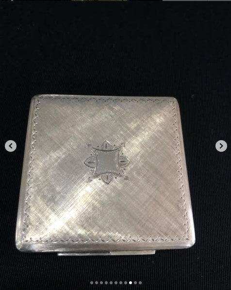 Antique silver powder in box Italy 1950-70 years. Silver 800 pr, total weight 10