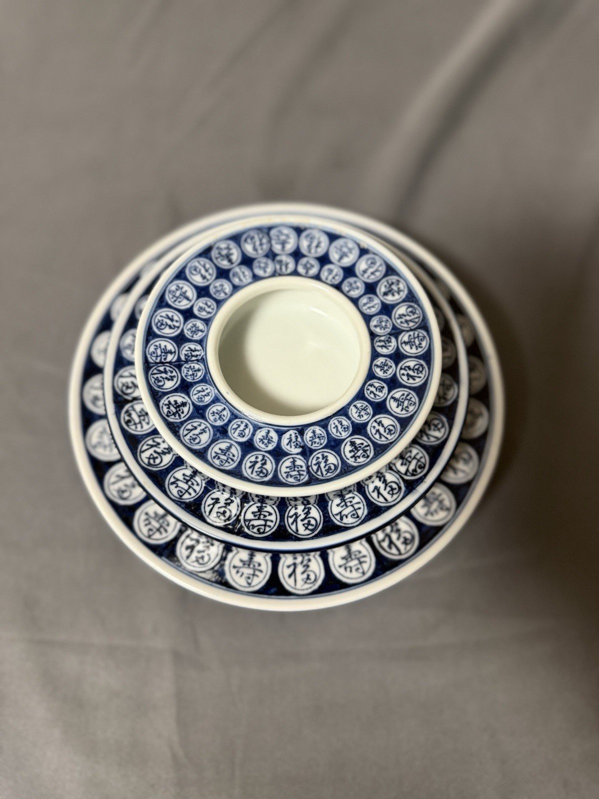Vintage Chinese Blue White Porcelain Graduated Nesting Bowls Set of 3 Shou Decor