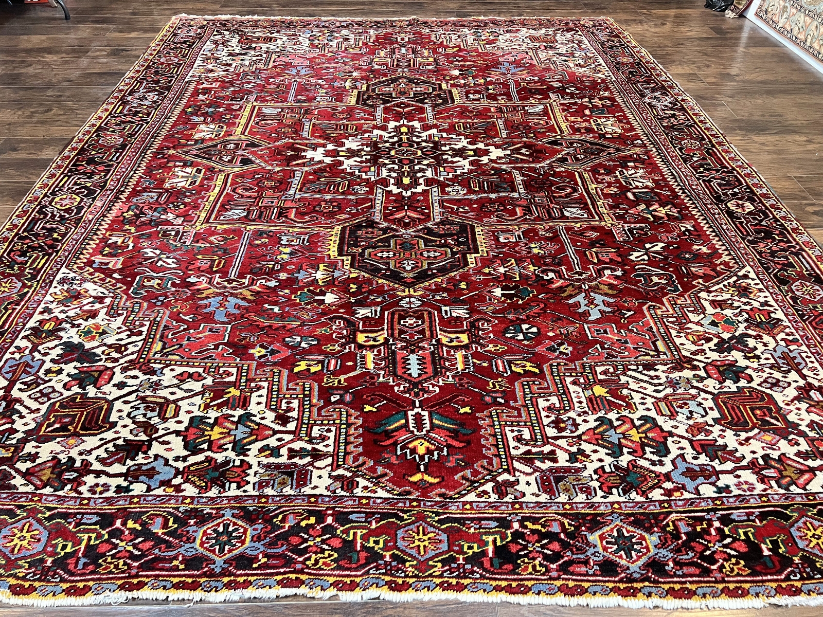 Heriz Rug 10×13 Wool Hand Knotted Vintage Carpet Geometric Medallion Red Ivory