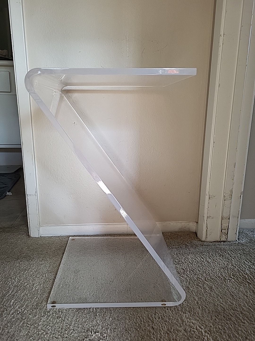 Vintage Mid Century Modern Thick Acrylic Lucite Z Form Side End Table Stand