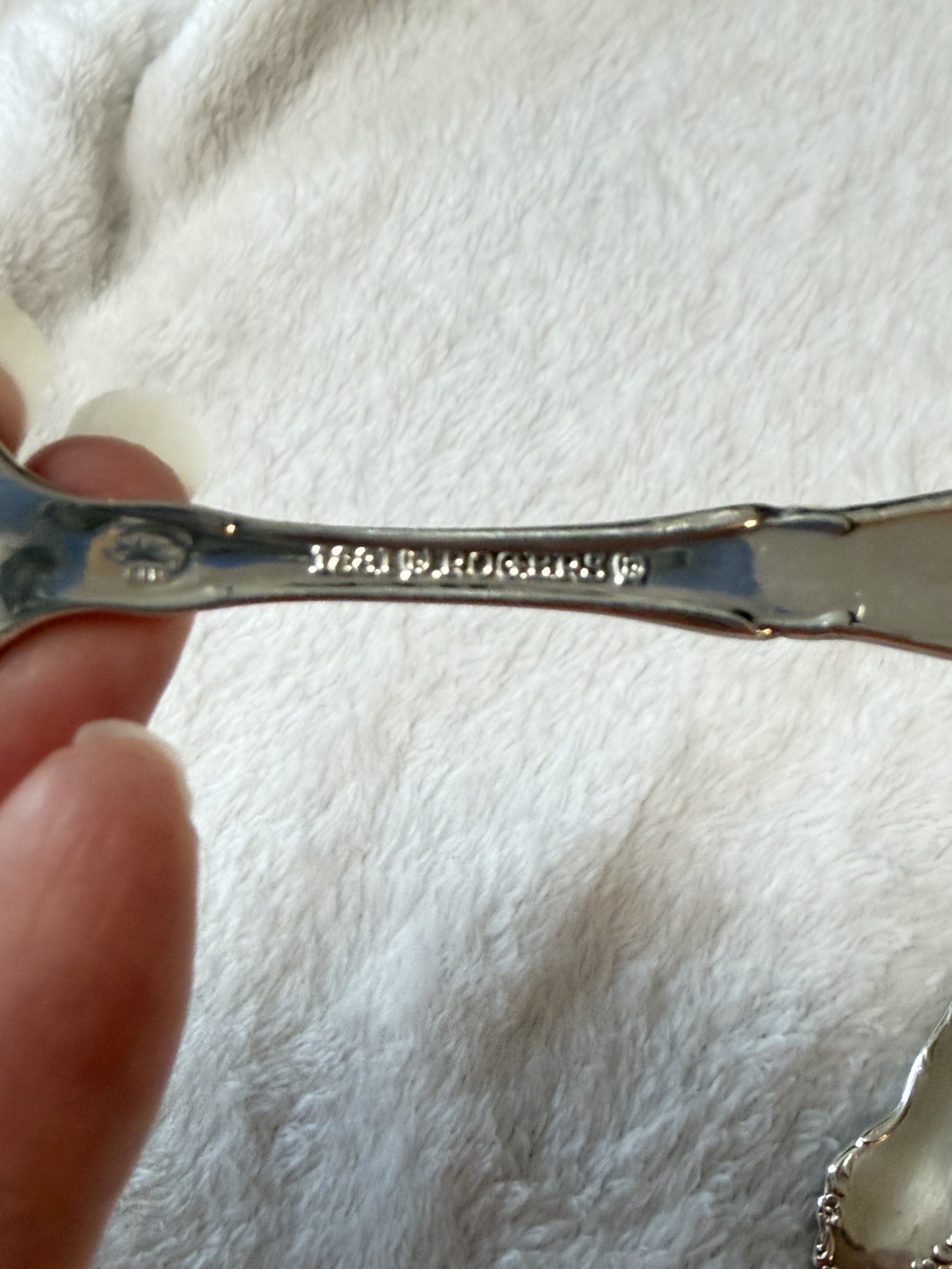 Oneida Silverplated Spoons FLIRTATION 1881 Rogers (1959) Teaspoons – 4