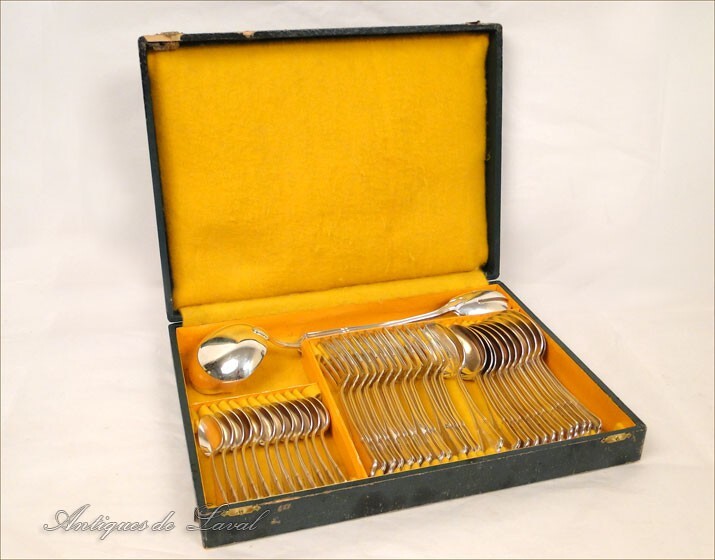 Ercuis 20E Silver Plated Metal Cutlery Set