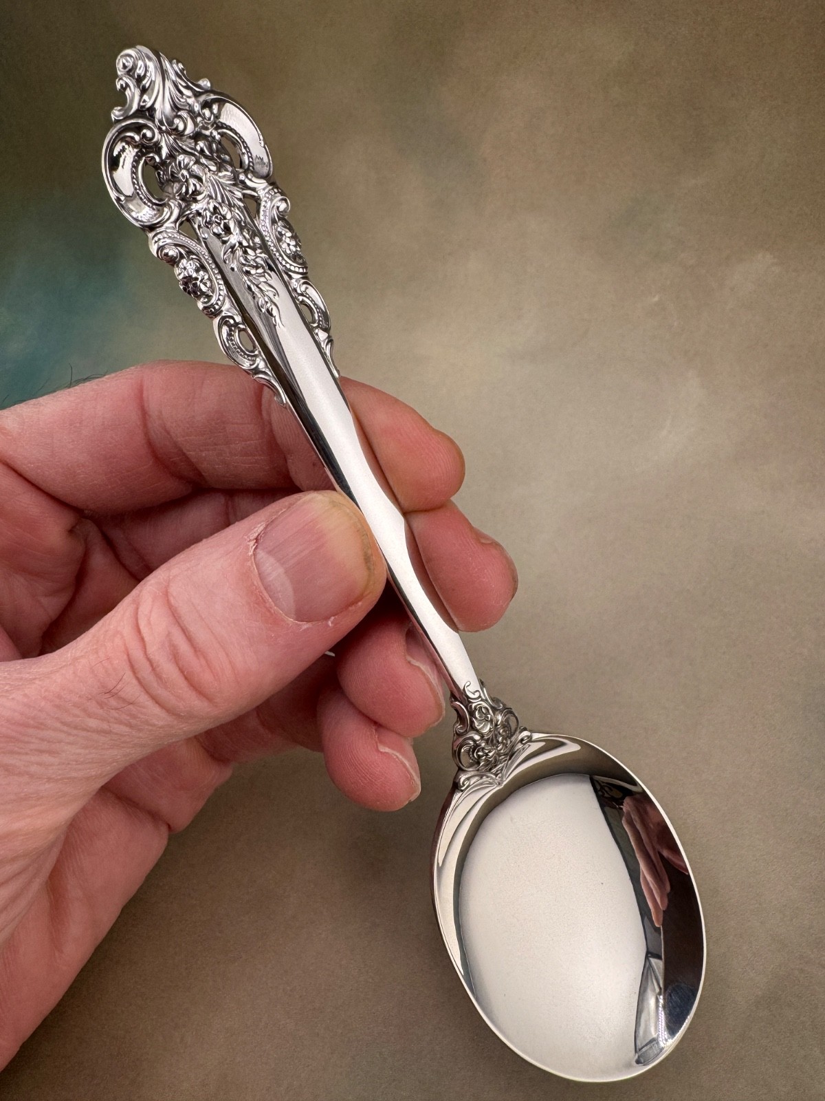 Grande Baroque by Wallace Sterling Silver Cream Soup Spoon 6-1/8″ Long Nice!
