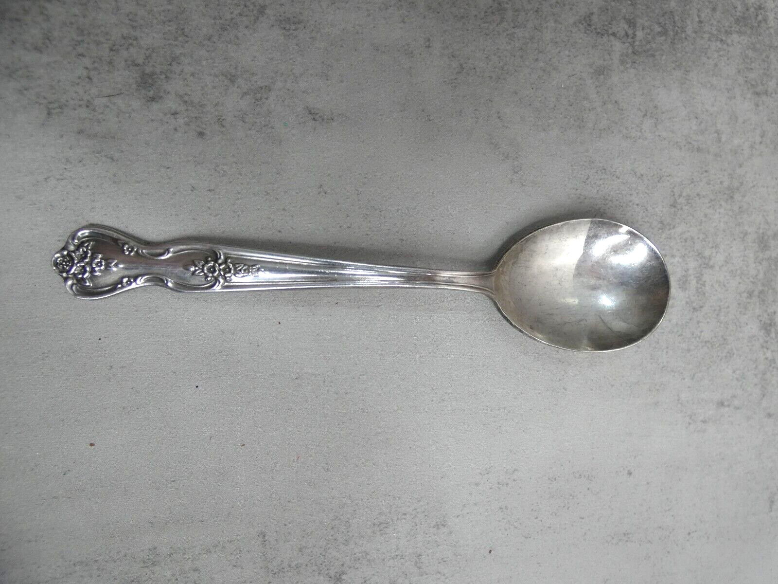 WM Rogers Extra Plate Silverplate Inspiration Magnolia Sugar Spoon 6″