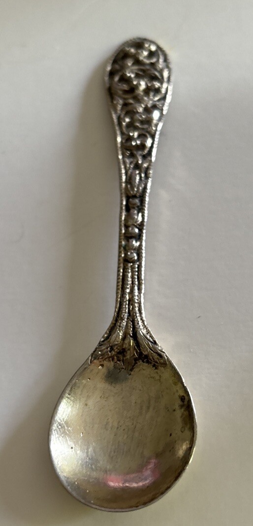 Antique Silver Open Work Scroll Floral Master Salt Spoon Continental 4.25”