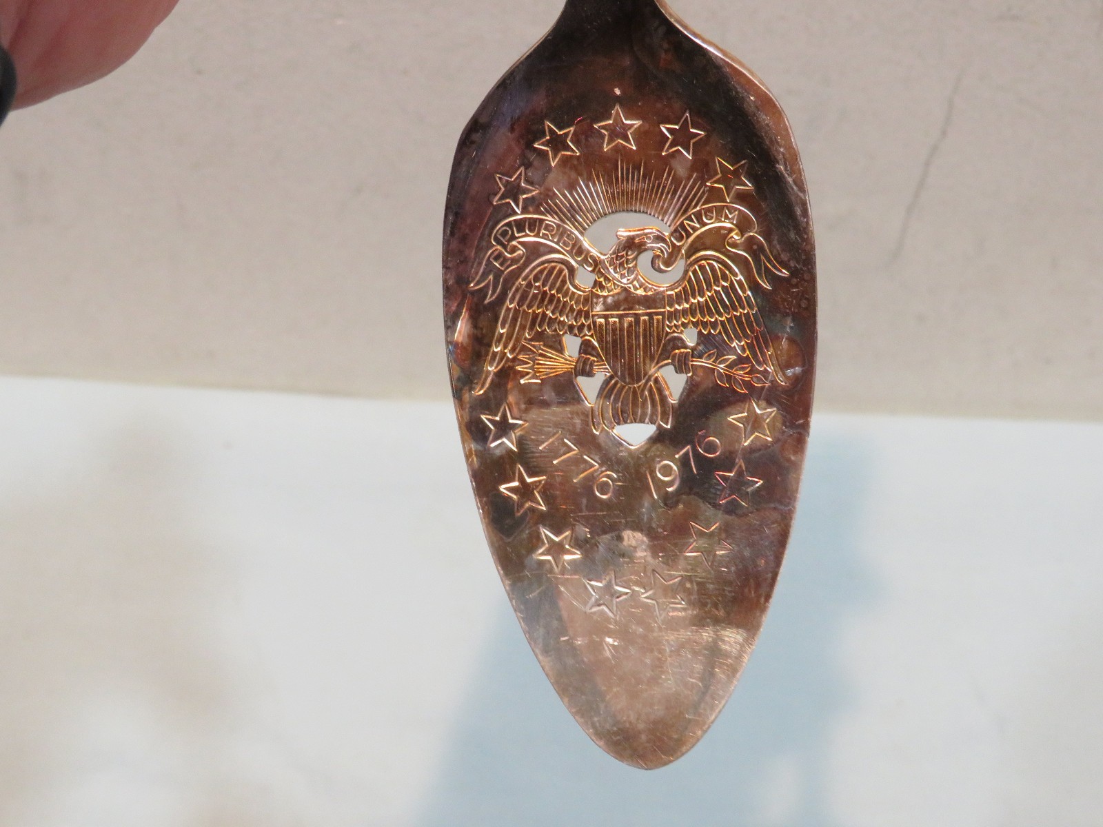 Oneida Community Silverplate Bicentennial 1776-1976 Pierced Desert Server
