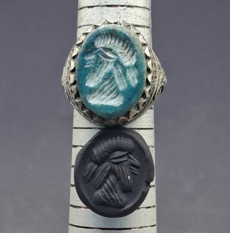 men’s ring features a handcrafted design often seen in Ottoman-style or Turkish