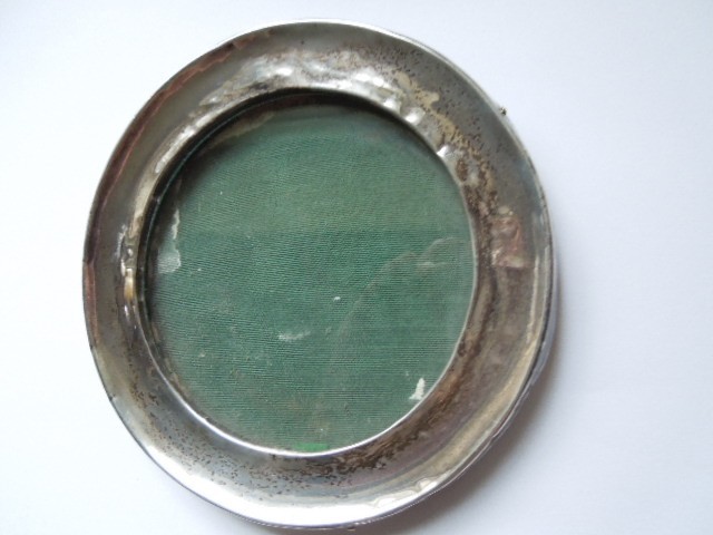 Antique Hallmarked Silver-Front Round Photo Frame 1913 12.6cm for restoration