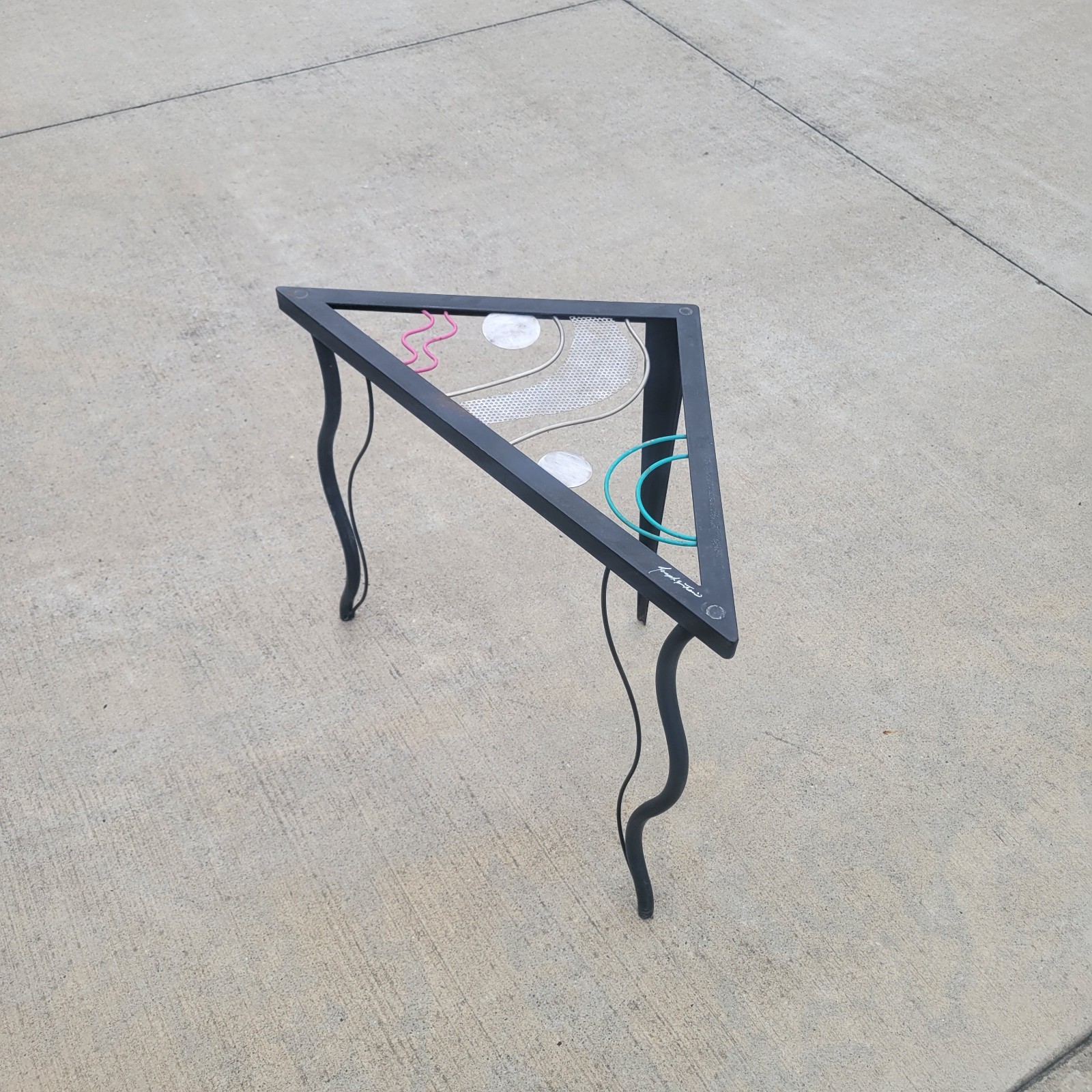 Post Modern Memphis Style Steel Triangle Side Table Italy 1980s Signed Artist