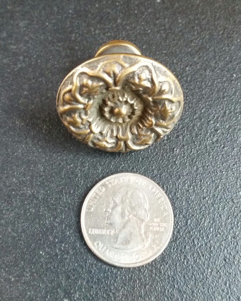 2 Antique Vict. Style Solid Brass ROUND KNOBS Ornate FLORAL 1-1/4″ dia. #K25