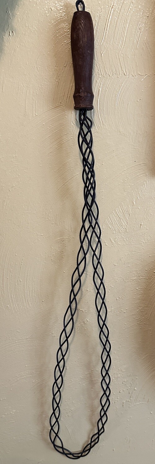 Vintage Antique Braided Wire Rug Carpet Beater Whip Primitive- 32 Inches